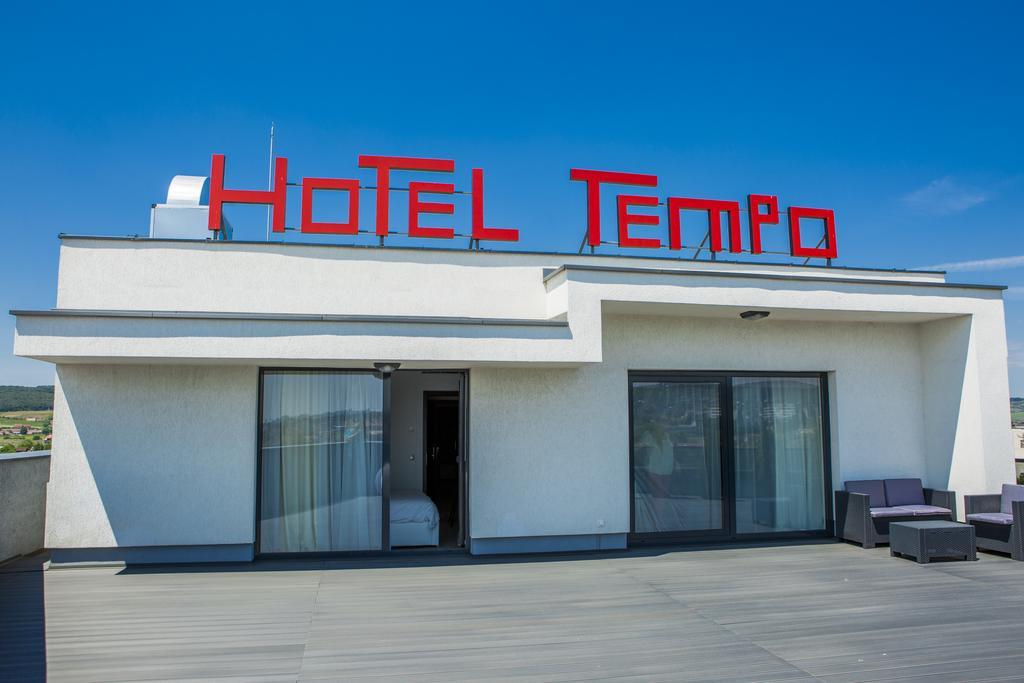 Hotel Tempo Târgu-Mureş Екстериор снимка